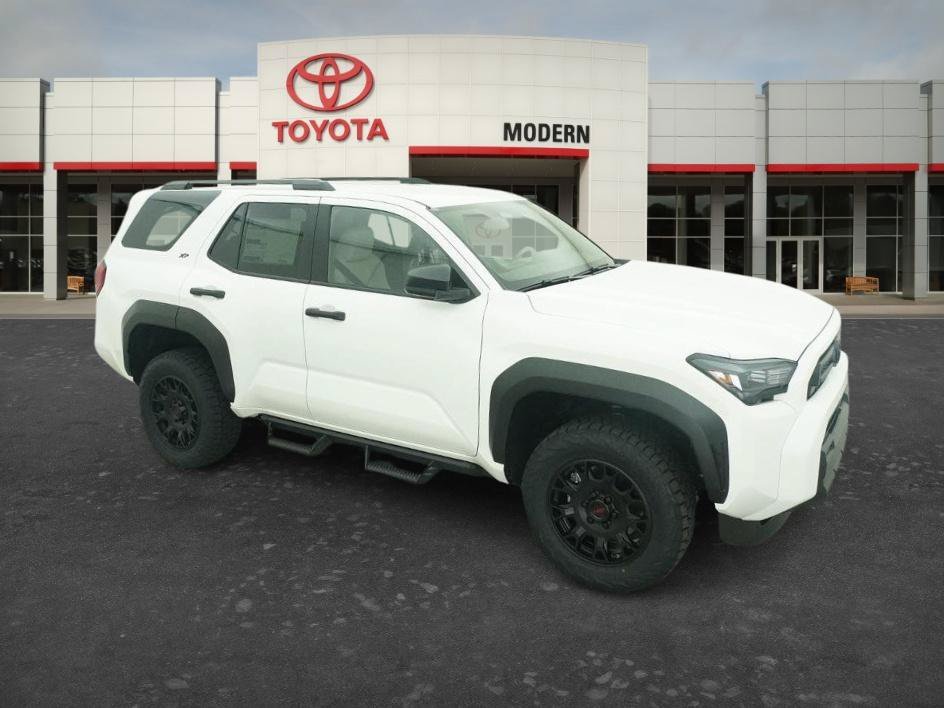 New 2026 Ice Cap Toyota SR5 image 12