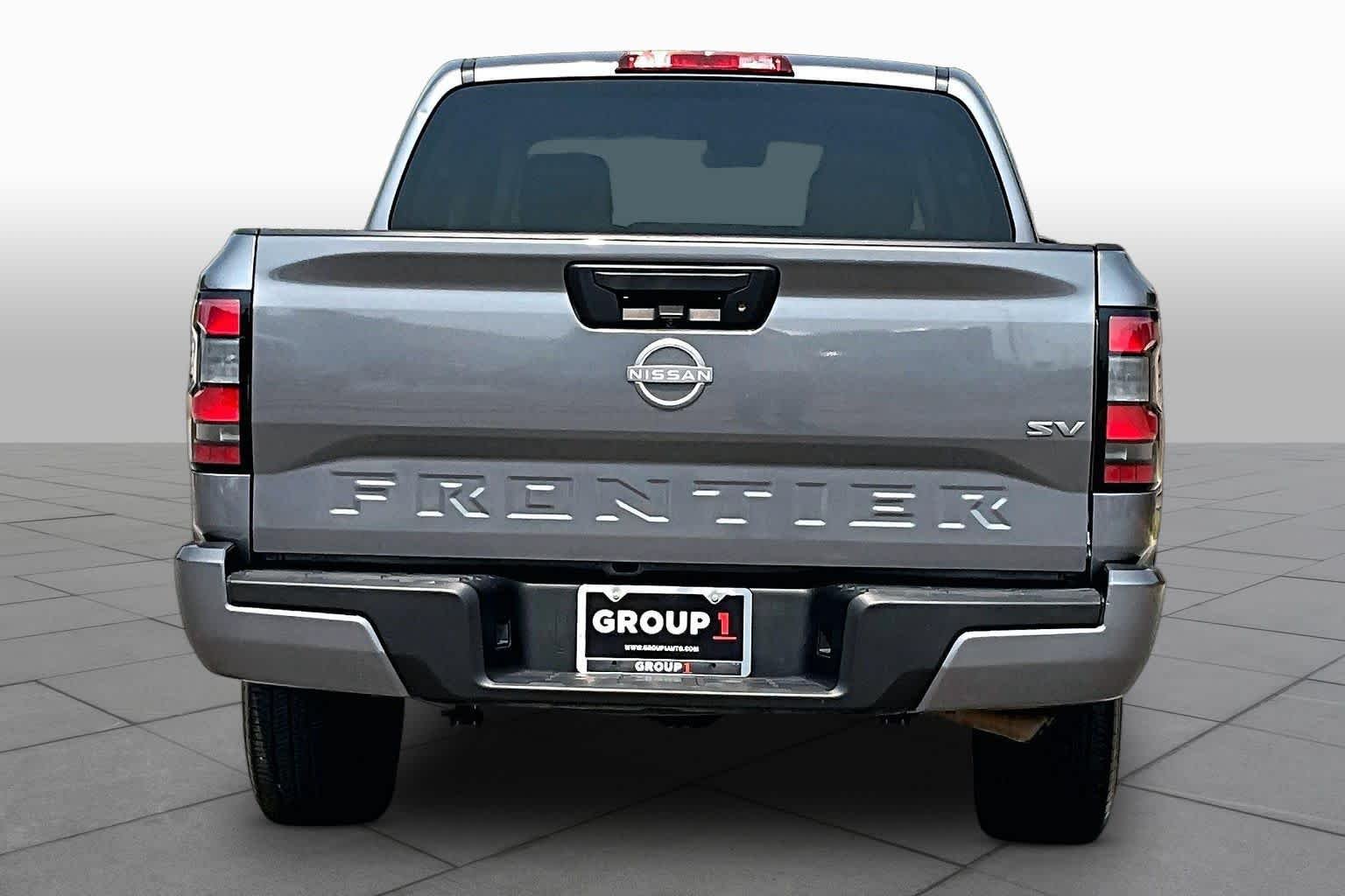 Used 2024 Gun Metallic Nissan SV image 5