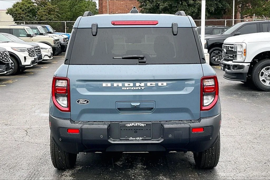 New 2026 Azure Gray Metallic Tri-Coat Ford Big Bend® image 3