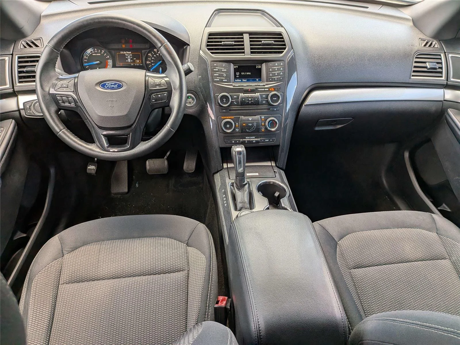 Used 2017  Ford XLT image 14