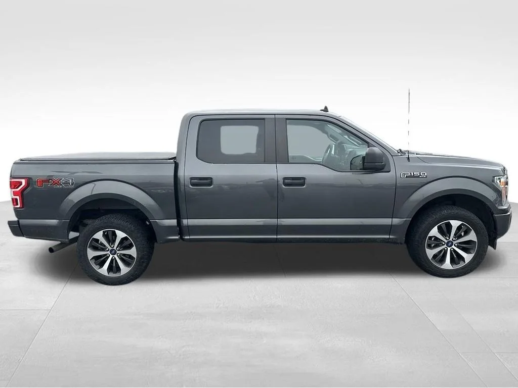Used 2020 Magnetic Ford XL image 6