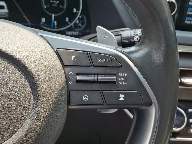 Used 2020 Gray Hyundai Limited image 25