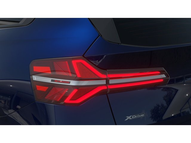 New 2026 Tanzanite Blue II Metallic BMW 30 xDrive image 8