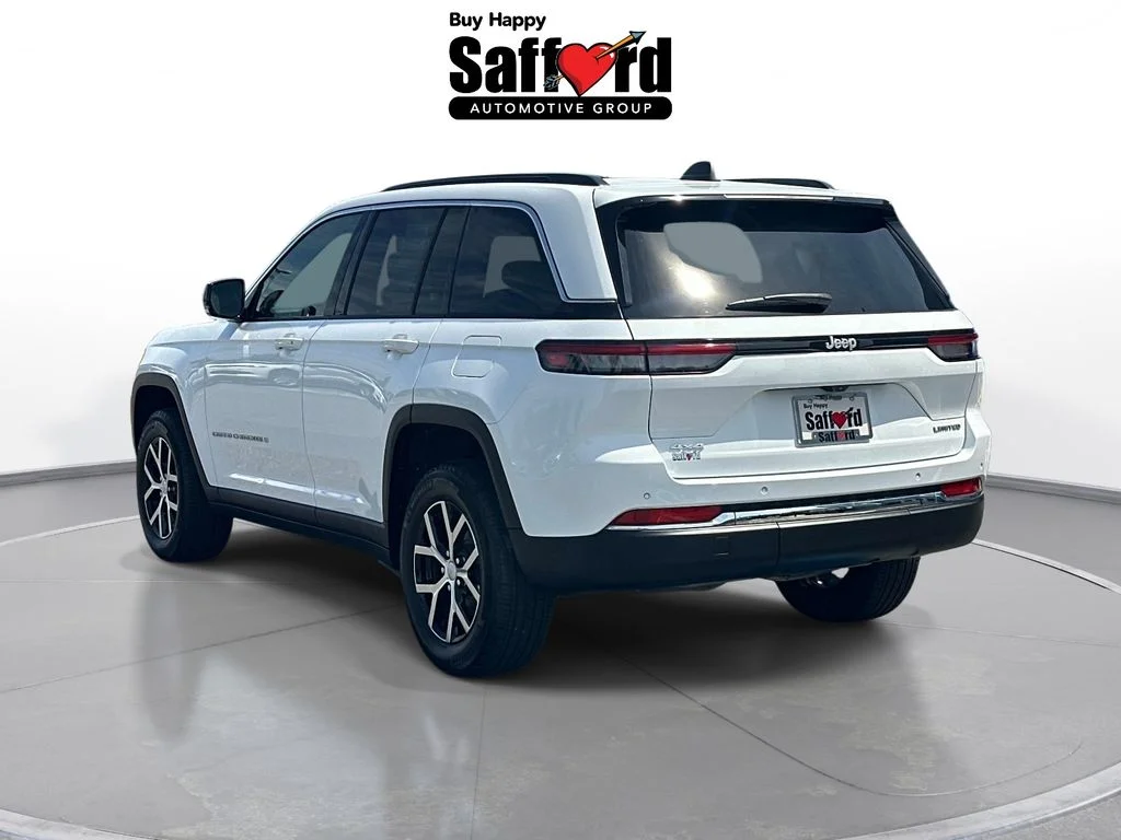 Used 2024 White Jeep Limited image 5