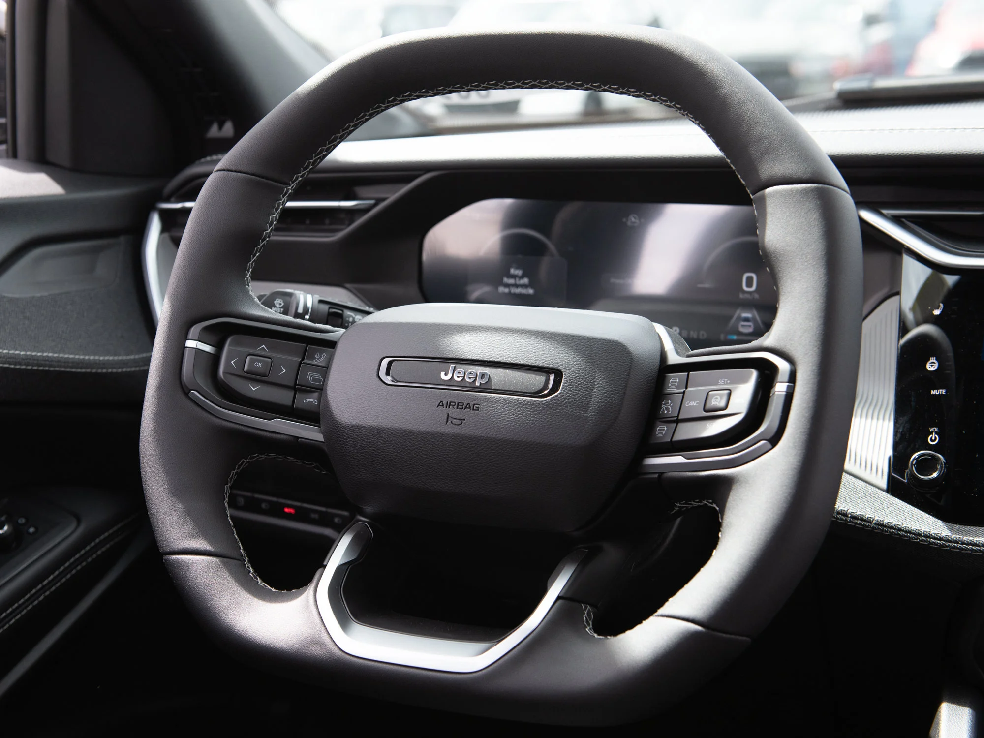 New 2026 41 Jeep Laredo * Hybrid 4x4, 6.3L/100kms, Remote Start, Heated Seats/Wheel image 10