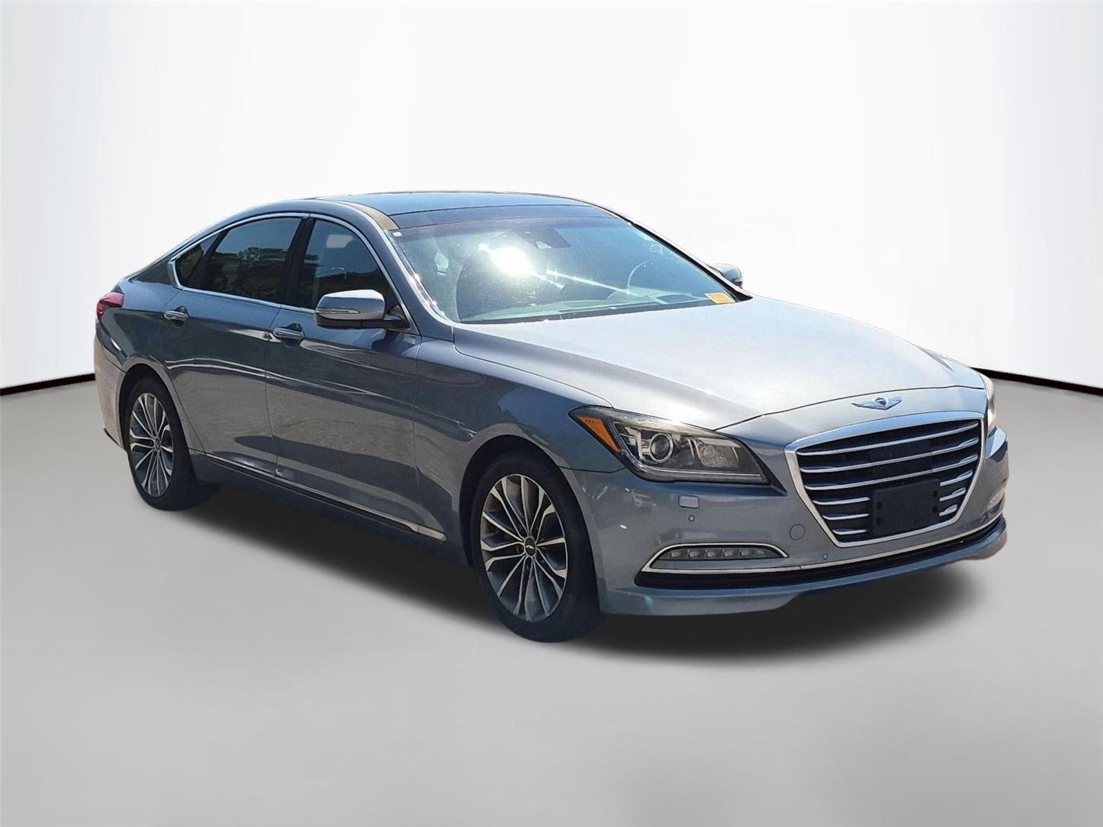 Used 2016 Parisian Gray Hyundai 3.8L image 7