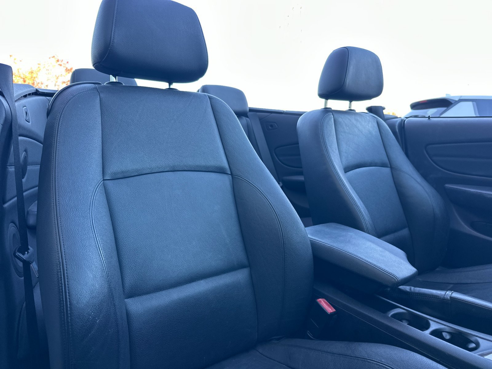 Used 2010 Montego Blue Metallic BMW 135i image 16