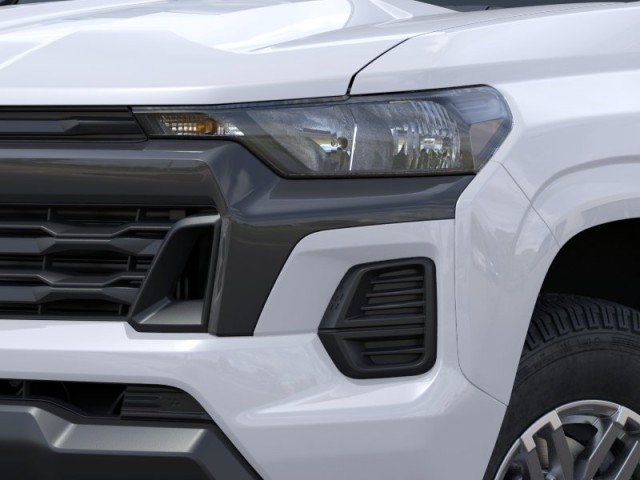 New 2026 Summit White Chevrolet LT image 10