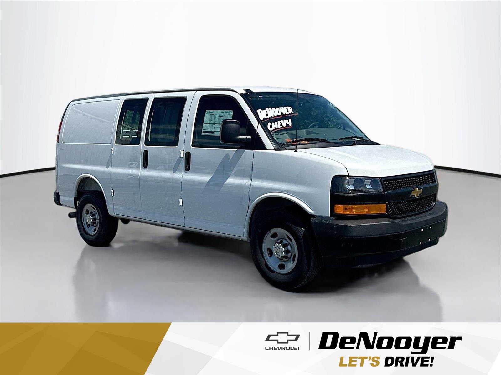2026 Chevrolet Express Cargo Work Van - Photo 1