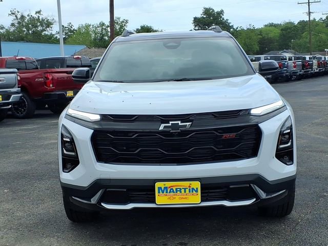 New 2026 Polar White Tricoat Chevrolet RS image 2
