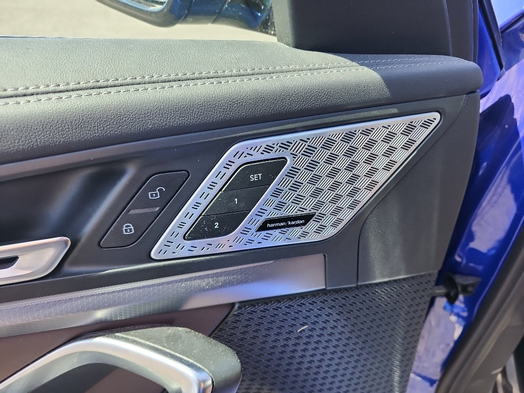 Used 2024 Portimao Blue Metallic BMW M35i image 18