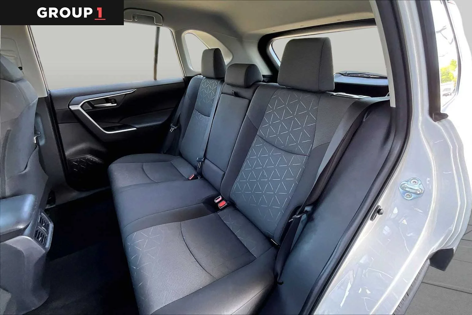 Used 2025 Ice Cap Toyota XLE image 21