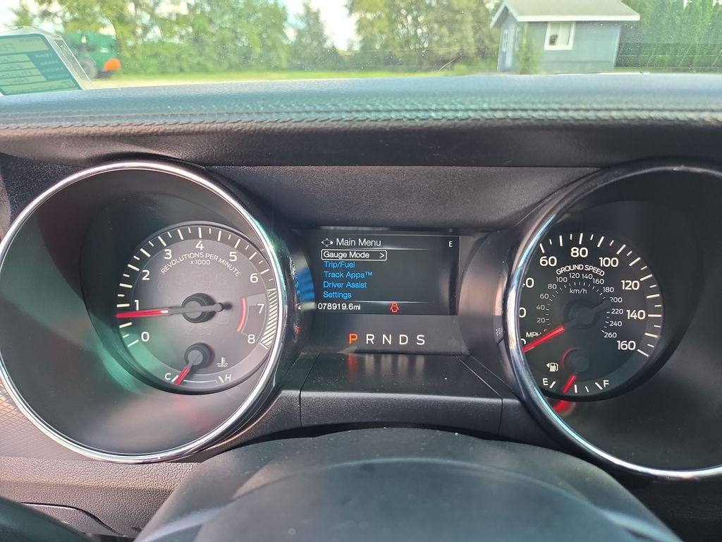 Used 2016 Magnetic Ford GT Premium image 21