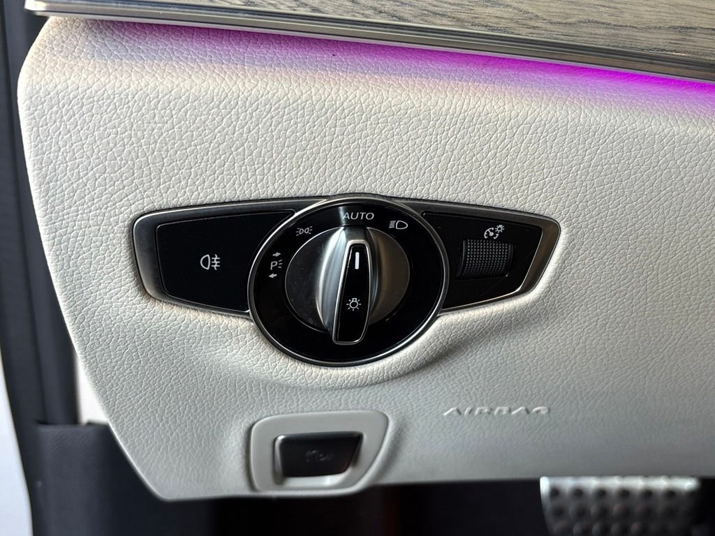 Used 2022 White Mercedes-Benz E 450 image 32