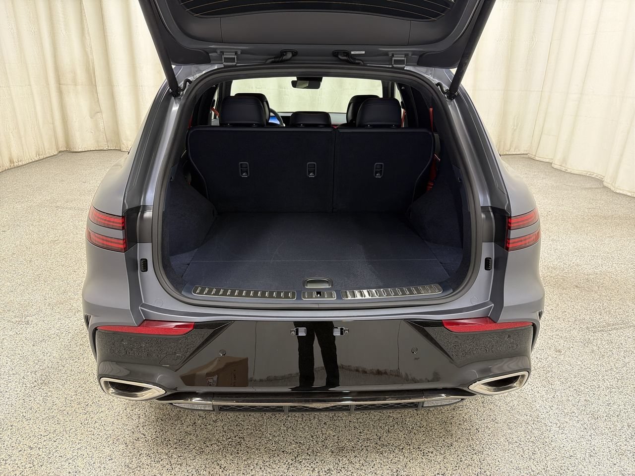 New 2027 Ceres Blue Matte Genesis 3.5T PRESTIGE GRAPHITE image 17