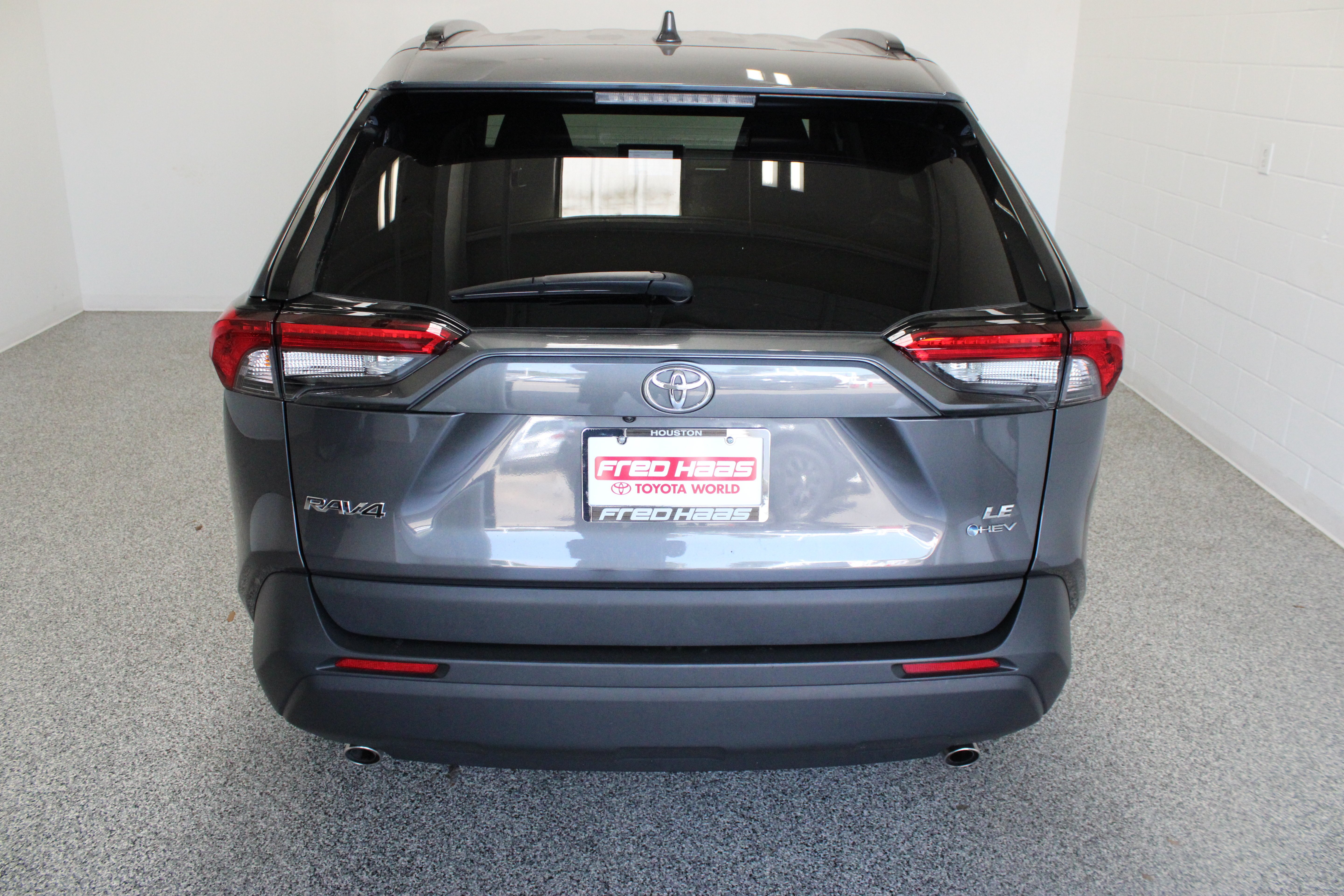 Used 2025 Gray Toyota Hybrid LE image 8