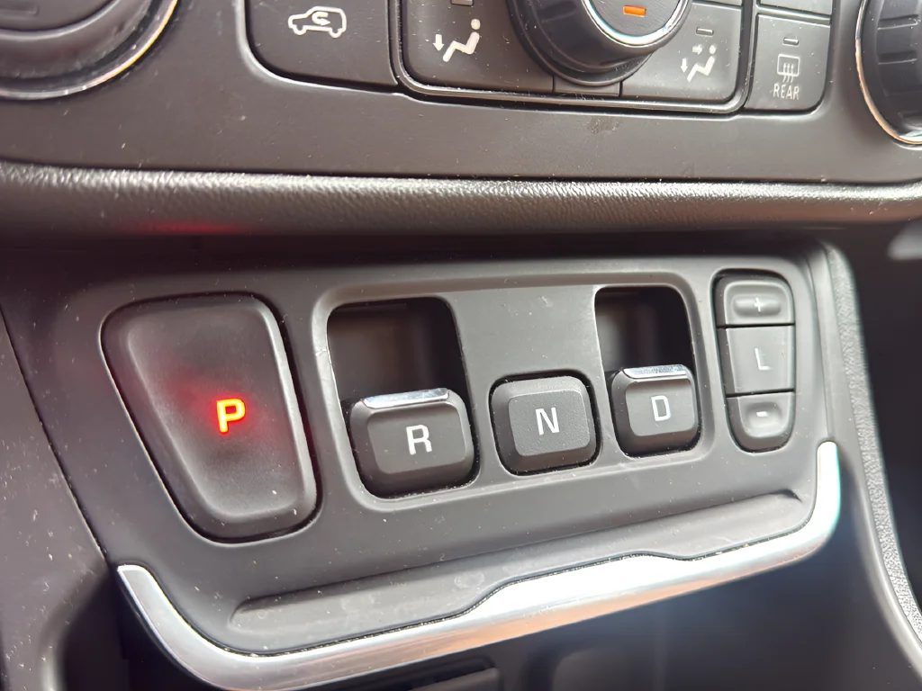 Used 2019 Blue GMC SLT image 28