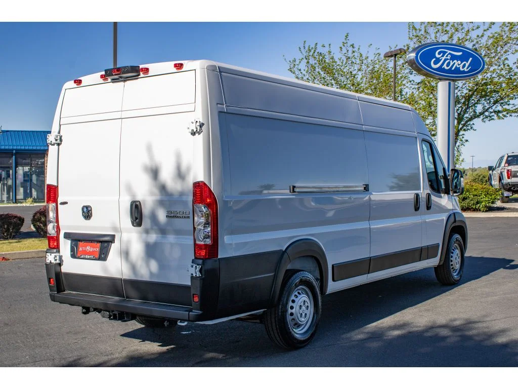 New 2026 Bright White Clearcoat Ram Tradesman image 8