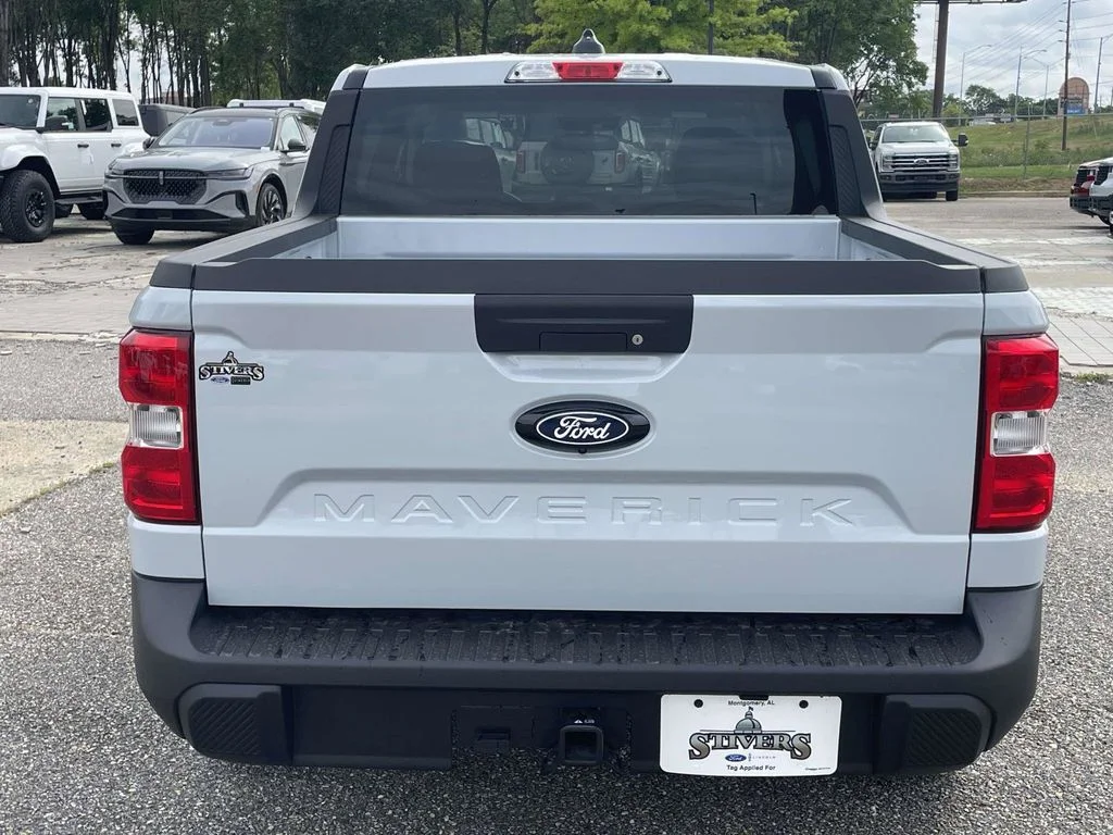 New 2026 White Ford XLT image 4
