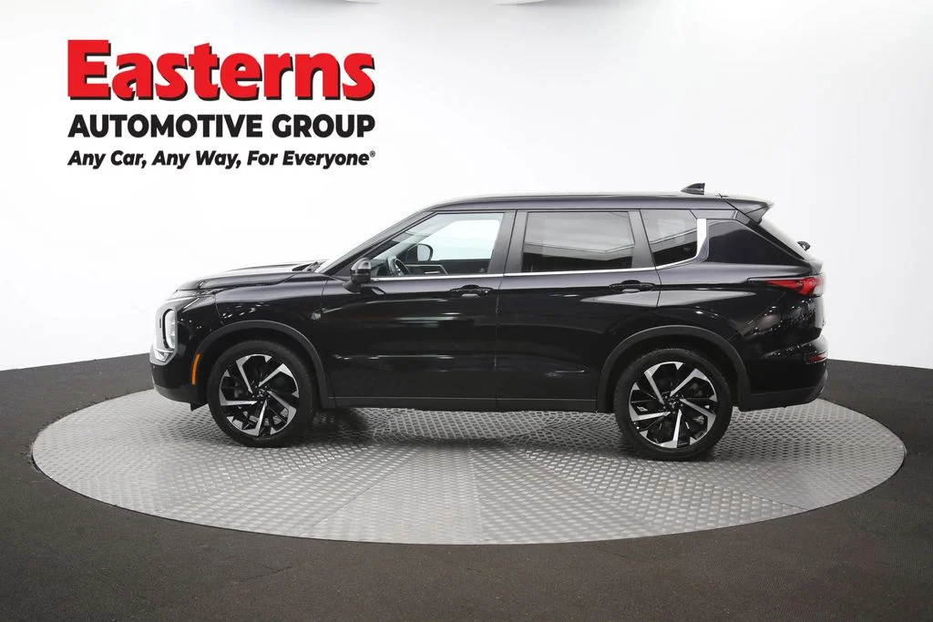 Used 2024 Black Mitsubishi SE image 60