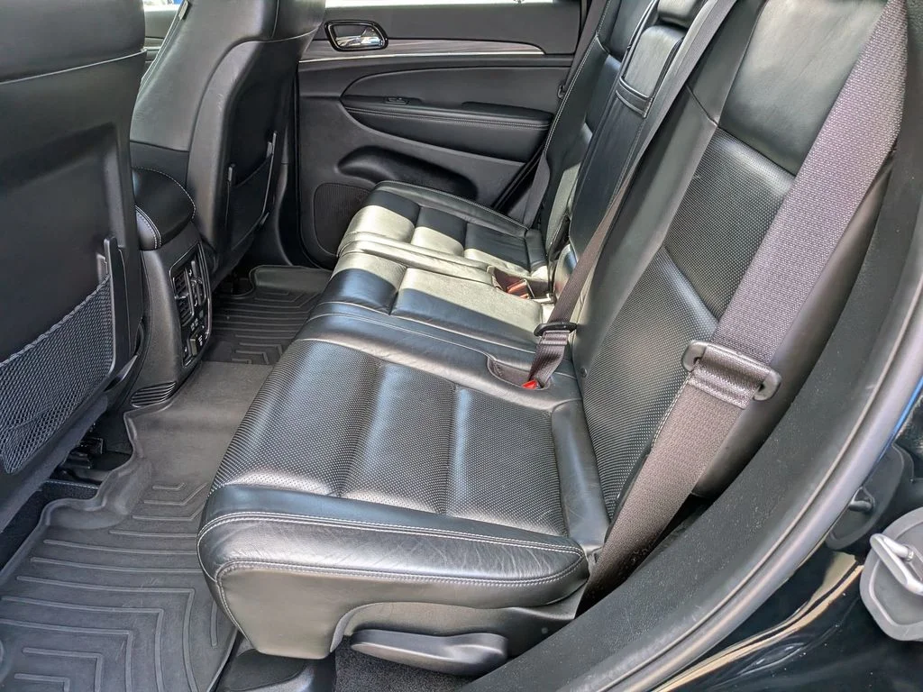Used 2021 Black Jeep Limited image 30