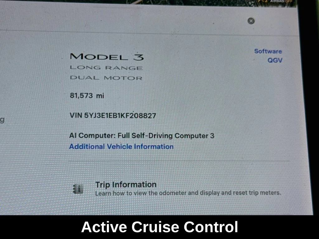 Used 2019 Solid Black Tesla Long Range image 15