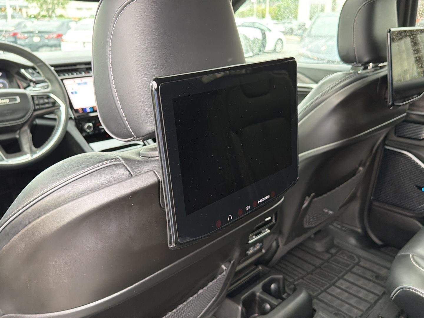 Used 2023 Bright White Clearcoat Jeep Overland image 12