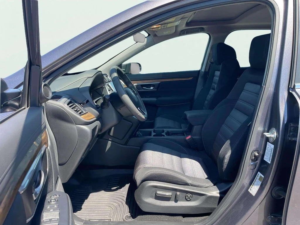 Used 2018 Modern Steel Metallic Honda EX image 24