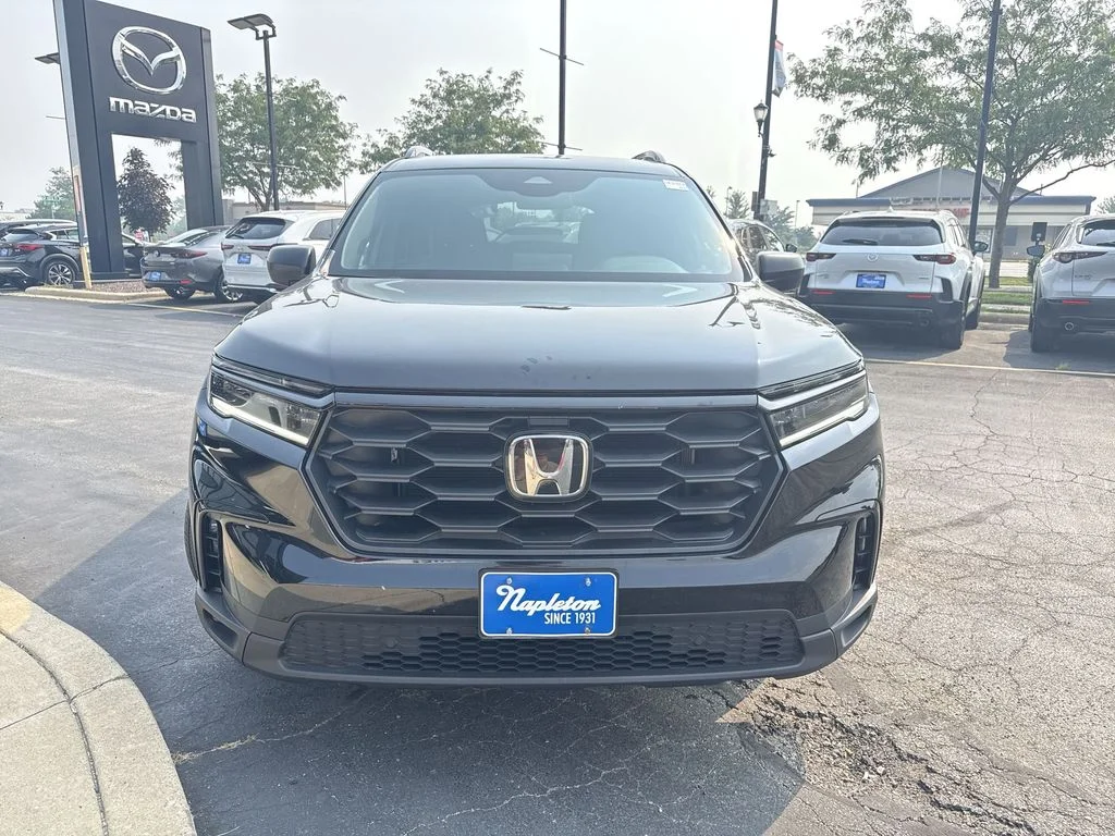 Used 2023 Black Honda Sport image 6