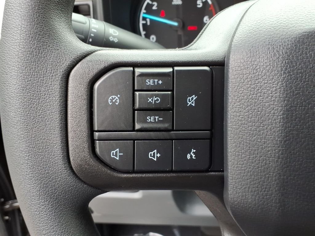 New 2027 Carbonized Gray Metallic Ford F-350® XLT image 23