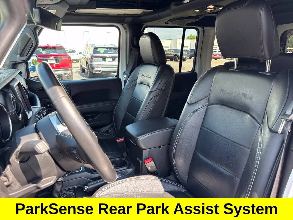 Used 2019 White Jeep Unlimited Sahara image 12