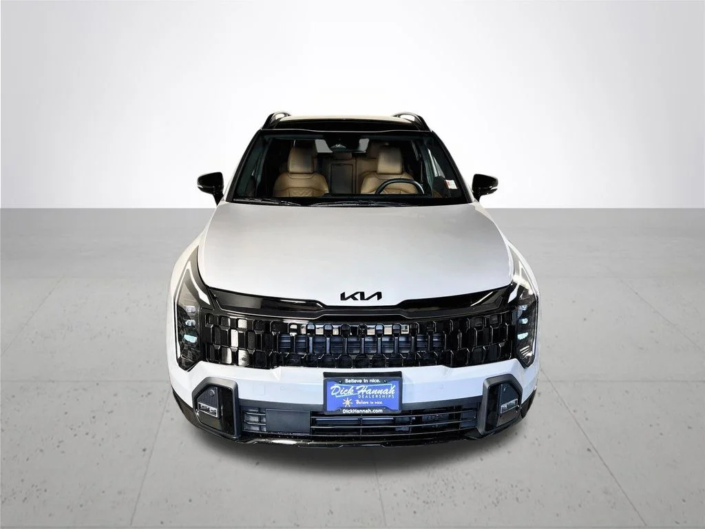 New 2027 Wolf Gray Kia X-Line image 3