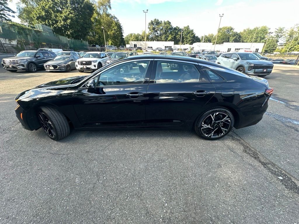 Used 2025 Black Kia GT-Line image 3