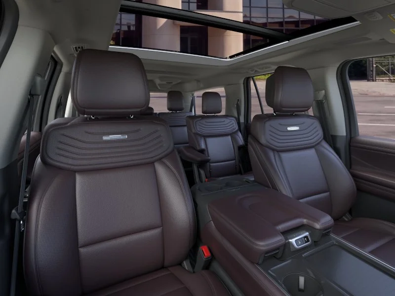 New 2026 Star White Metallic Tri-Coat Ford MAX Platinum® image 44
