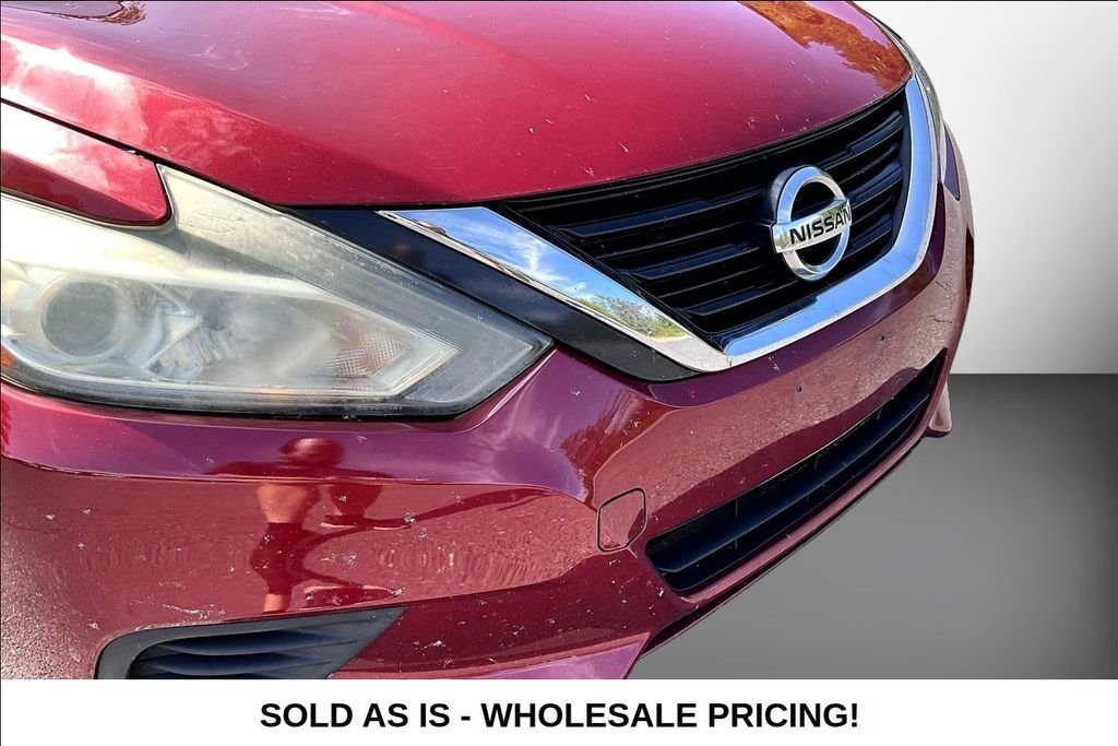 Used 2017 Red Nissan 2.5 S image 27
