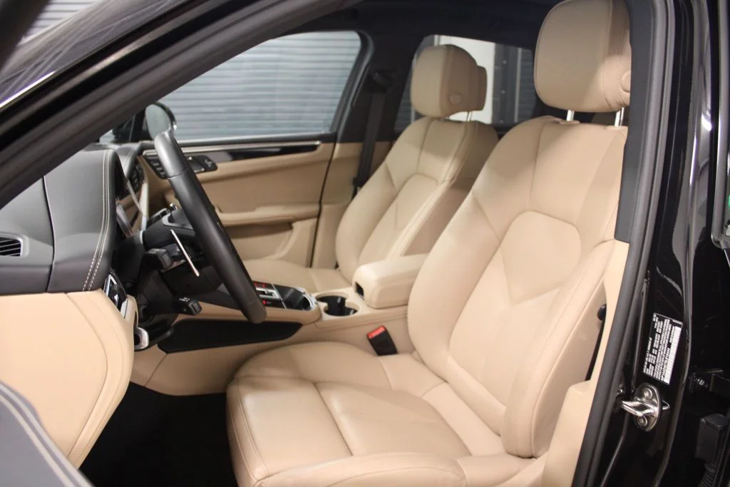Certified Used 2025 Black Porsche  image 5
