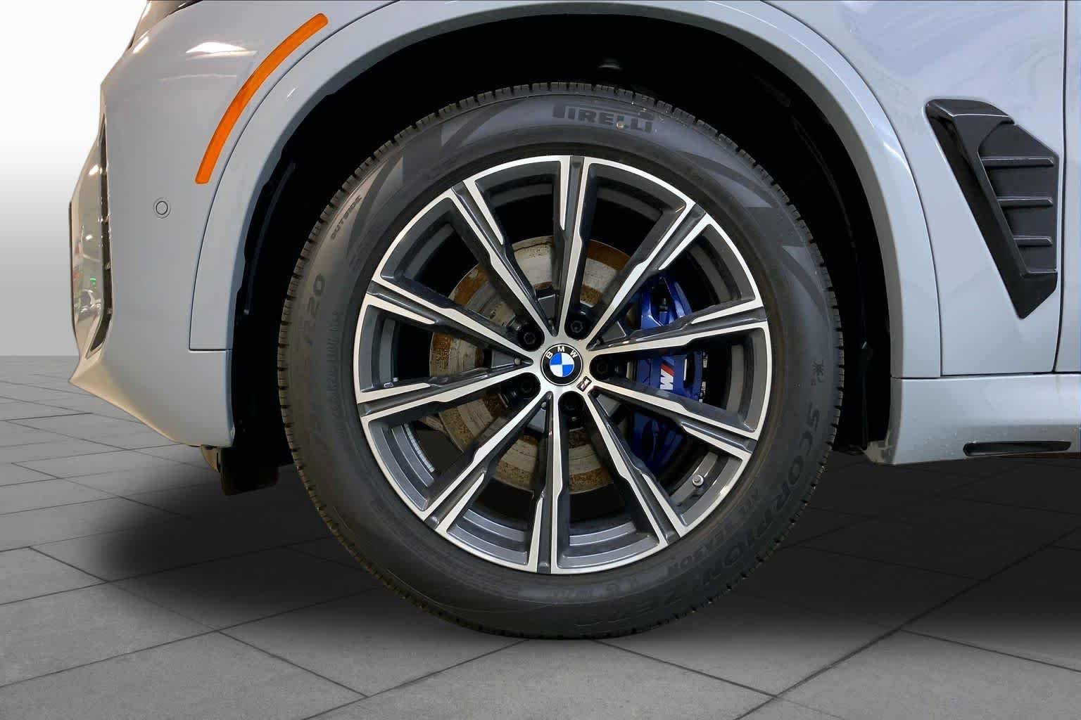 New 2026 Brooklyn Grey Metallic BMW xDrive40i image 11