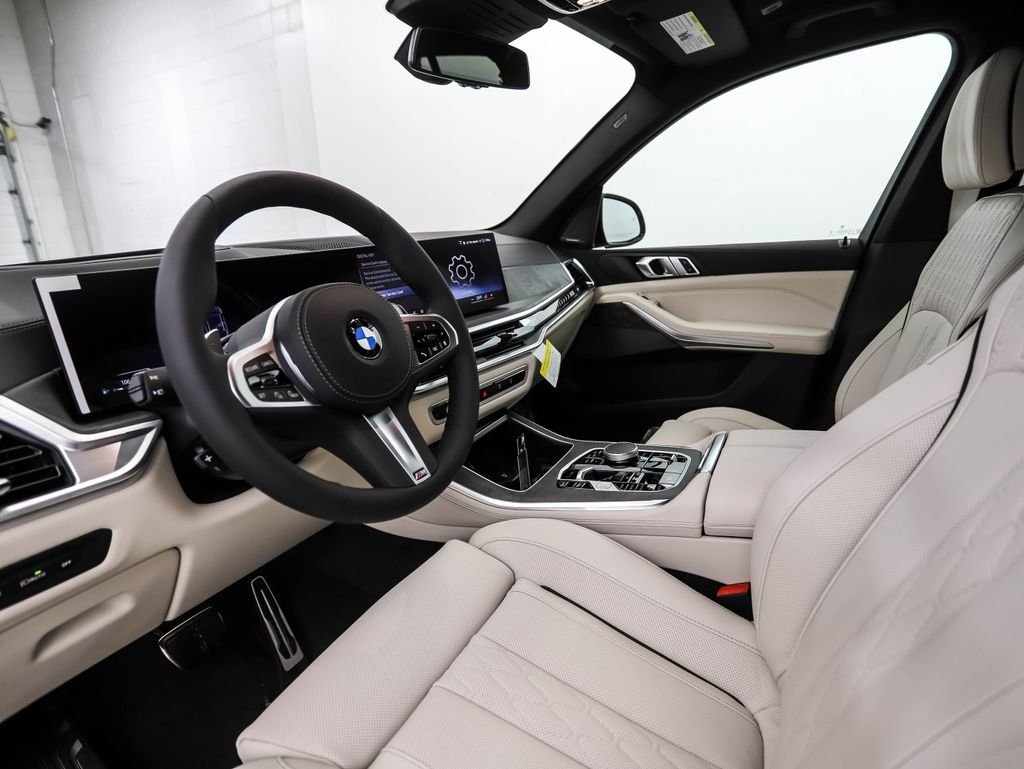 New 2026 Gray Metallic BMW xDrive40i image 10