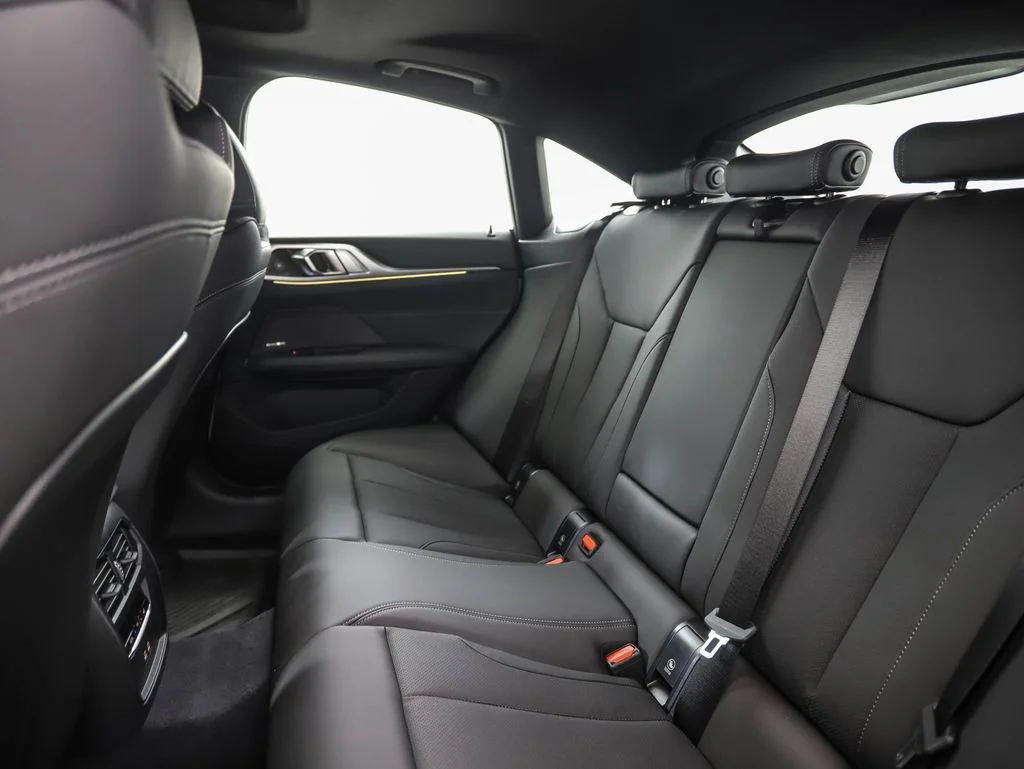 2025 BMW i4 M50 - Photo 22