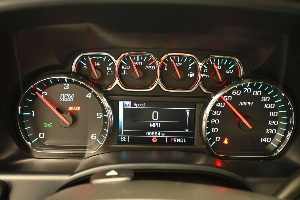 Used 2018 White Chevrolet LTZ image 13