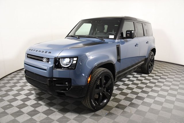 2026 Land Rover Defender 110 X-Dynamic SE