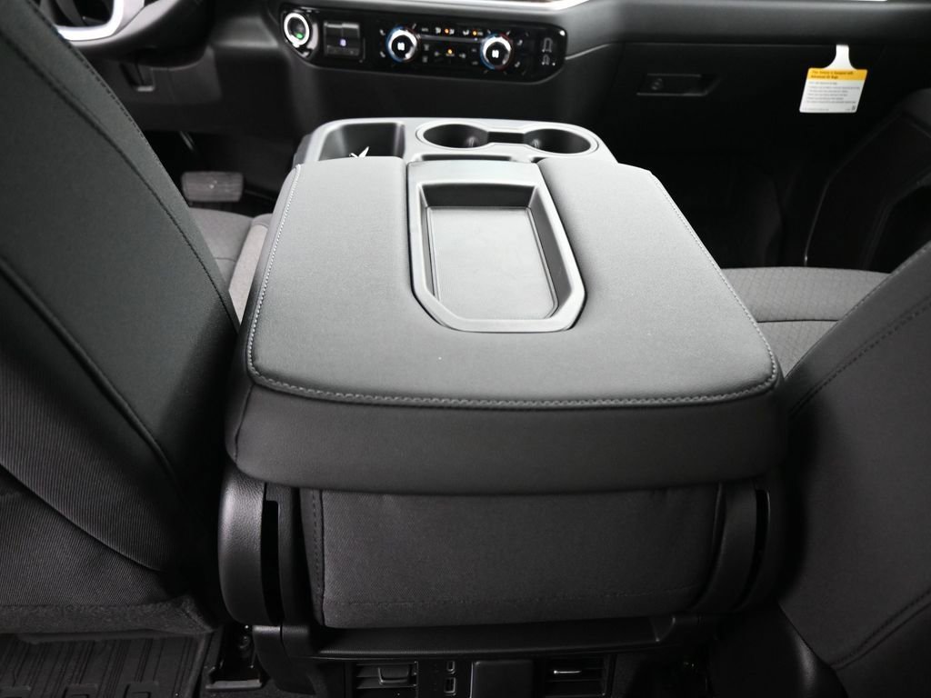 New 2026 Onyx Black GMC Elevation image 17