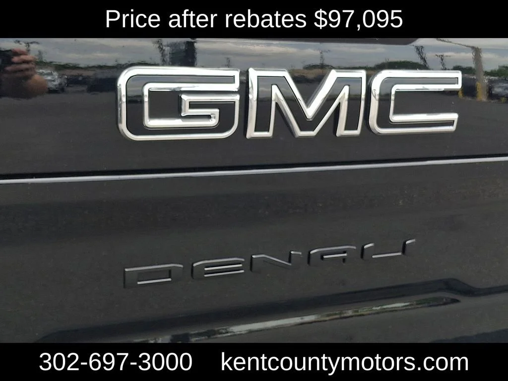 New 2026 Onyx Black GMC Denali Ultimate image 25
