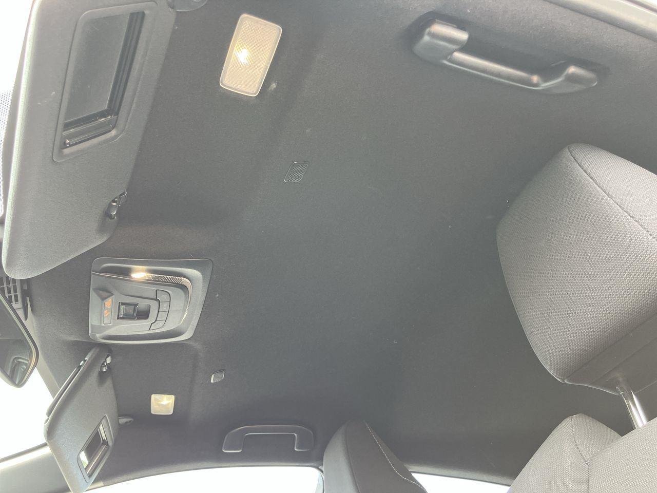 Used 2025 White (Ice Cap) Toyota SE image 20