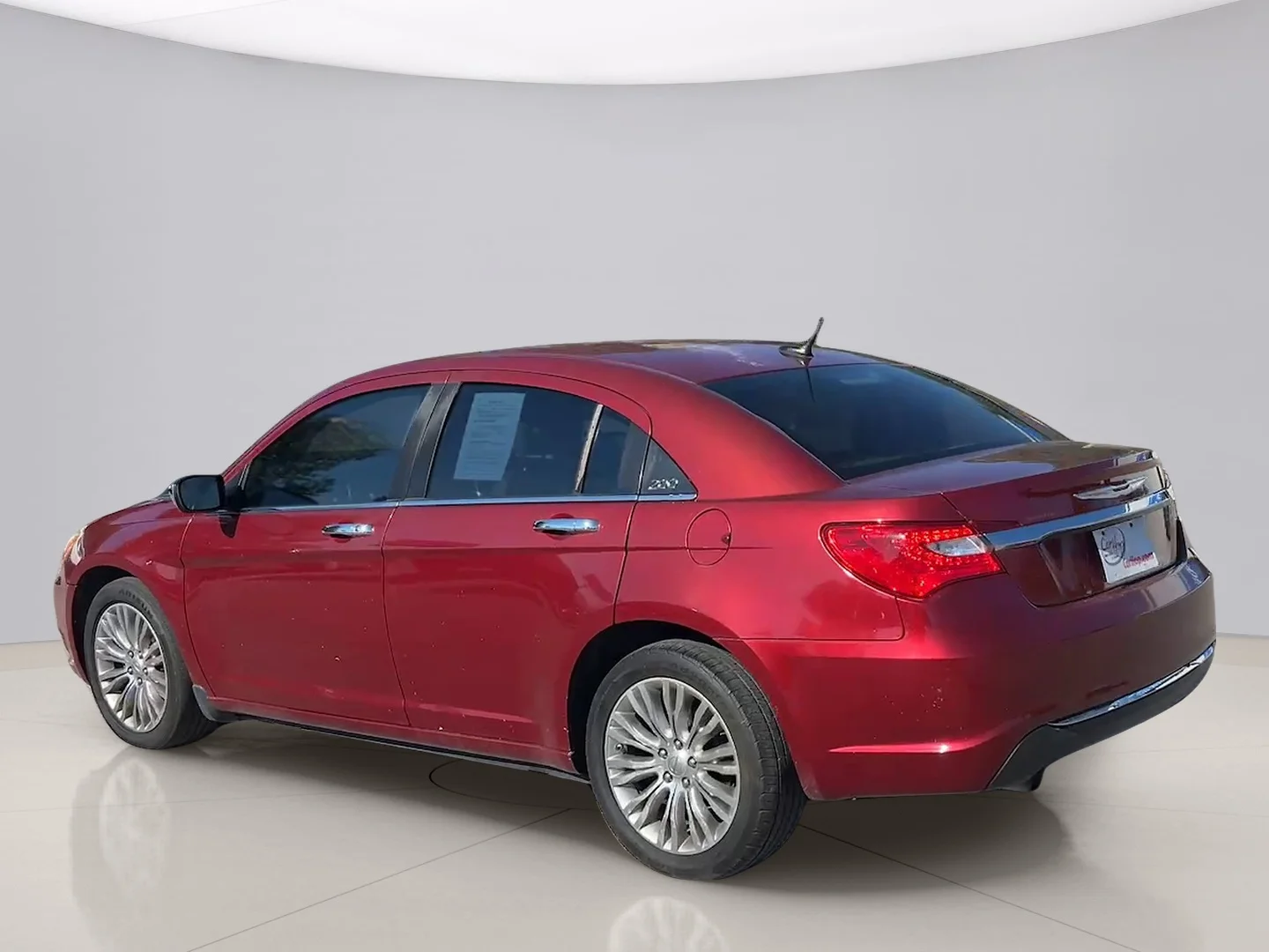 Used 2012 Red Chrysler LIMITED image 3