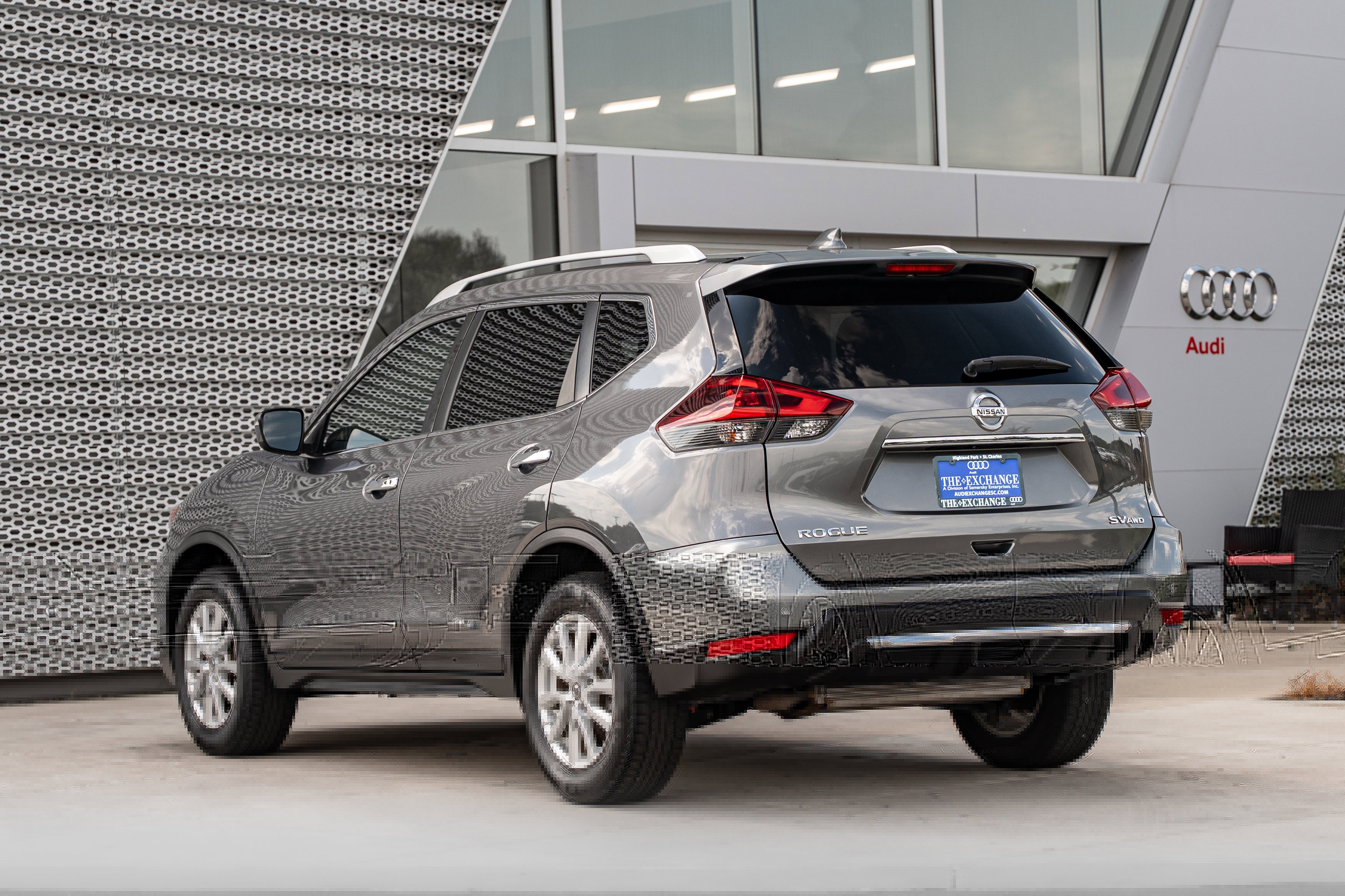 Used 2019 Gun Metallic Nissan SV image 5