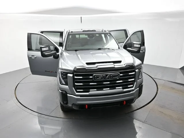 Used 2025 Sterling Metallic GMC AT4 image 42