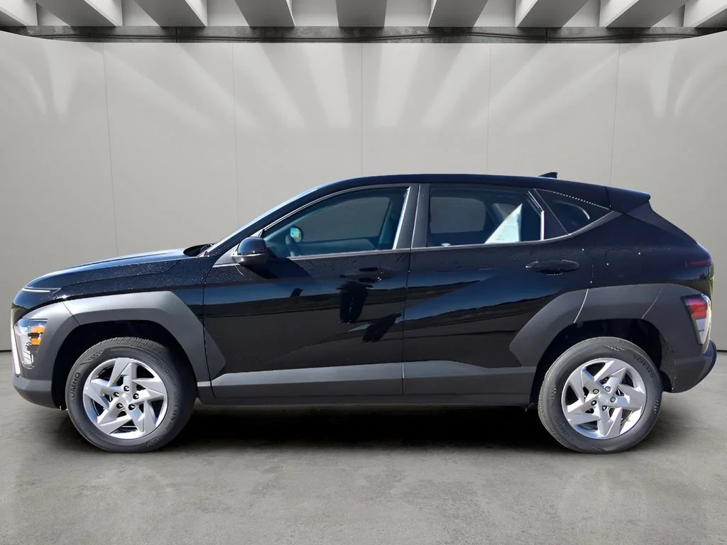 Used 2026 Abyss Black Pearl Hyundai SE image 2