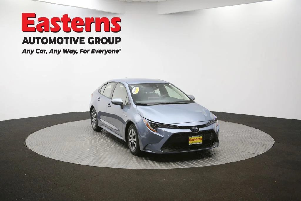 Used 2020 Gray Toyota LE image 49