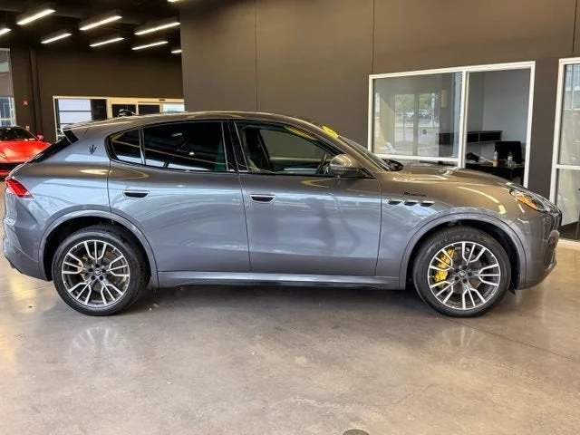 Used 2023 Gray Maserati Modena image 6